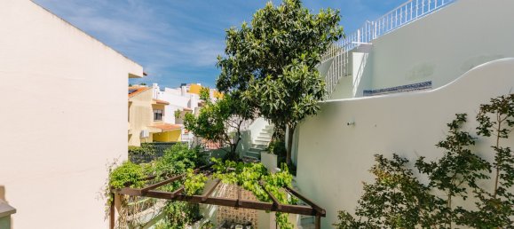 4 bedrooms Villa in Cascais, Portugal No. 54128 14