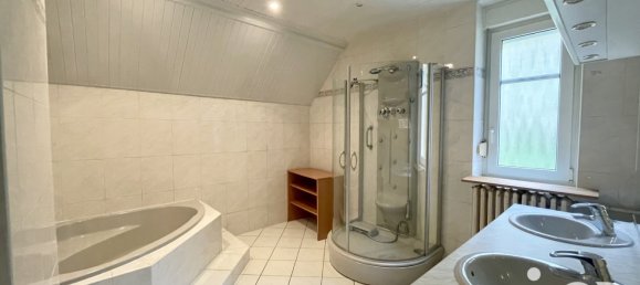 3 Schlafzimmer Doppelhaus in Saint-Avold, France, Nr. 53447 6