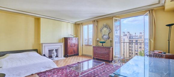 2 bedrooms Apartment in Paris, France No. 116951 3