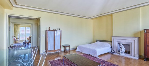 2 bedrooms Apartment in Paris, France No. 116951 17