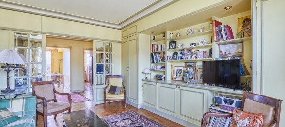 2 bedrooms Apartment in Paris, France No. 116951 11