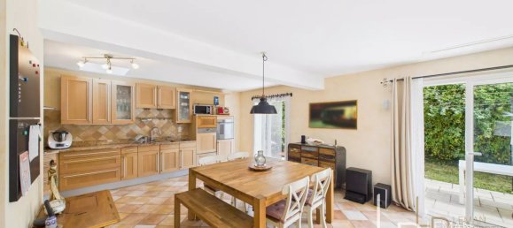 4 غرف نوم فيلا في Veigy-Foncenex, France رقم 321347 2