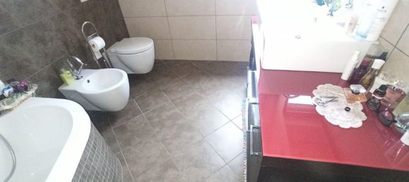 Дом с 5 комнатами в Паникале, Италия № 108034 28