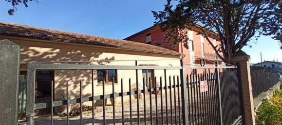 Дом с 5 комнатами в Паникале, Италия № 108034 12