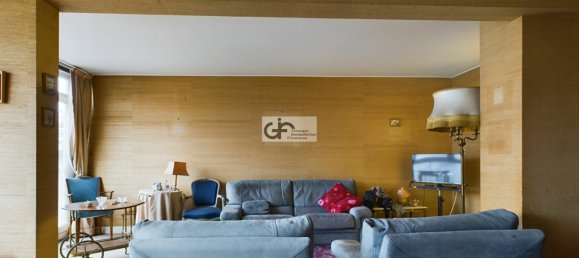 3 bedrooms Apartment in Paris, France No. 167154 5