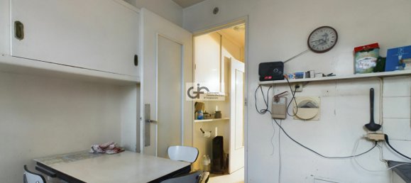 3 bedrooms Apartment in Paris, France No. 167154 15