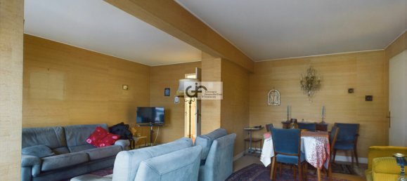 3 bedrooms Apartment in Paris, France No. 167154 7