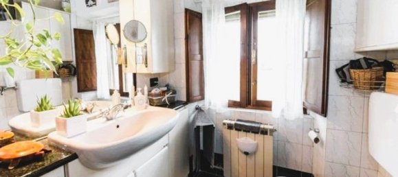 2 Schlafzimmer Wohnung in Caponago, Italy, Nr. 361205 15