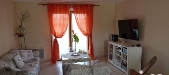 3 bedrooms House in Maizieres-la-Grande-Paroisse, France No. 82234 8