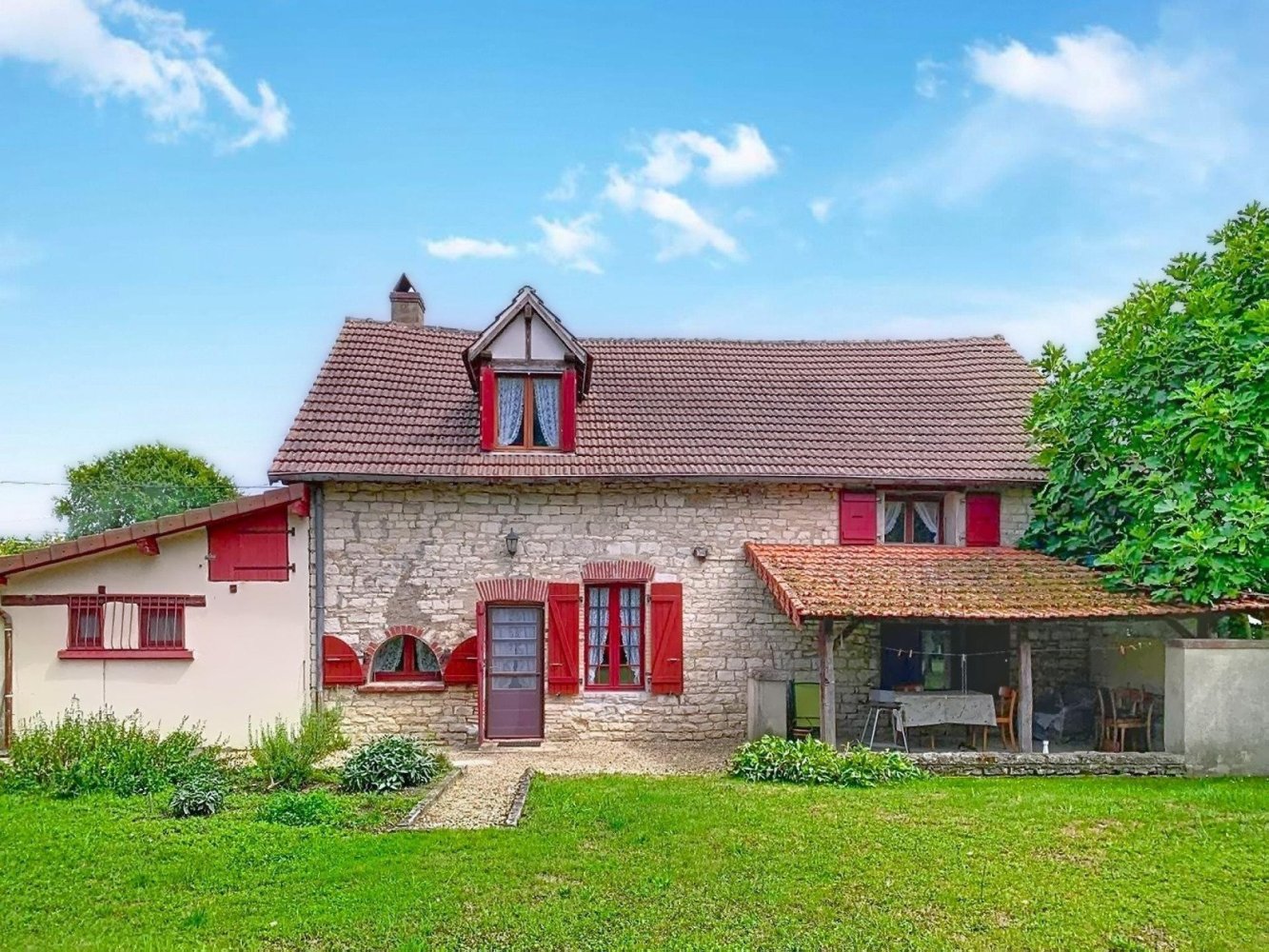 Дом с 2 спальнями в Сьель, Франция № 276874