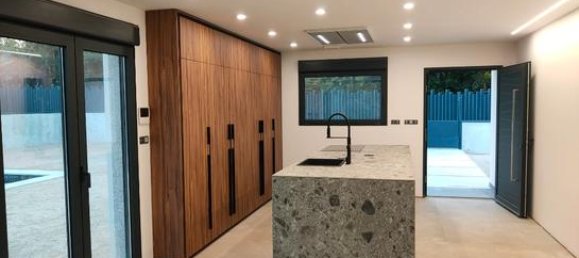 4 bedrooms House in Pontevedra, Spain No. 185012 7