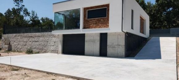 4 bedrooms House in Pontevedra, Spain No. 185012 9