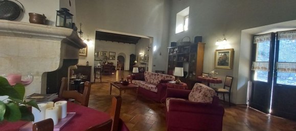 6 rooms House in Cascia, Italy No. 172663 18