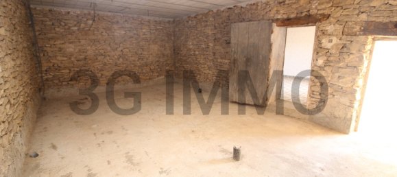 2 bedrooms House in Saint-Etienne-des-Sorts, France No. 193861 5