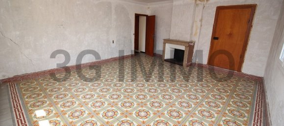 2 bedrooms House in Saint-Etienne-des-Sorts, France No. 193861 4