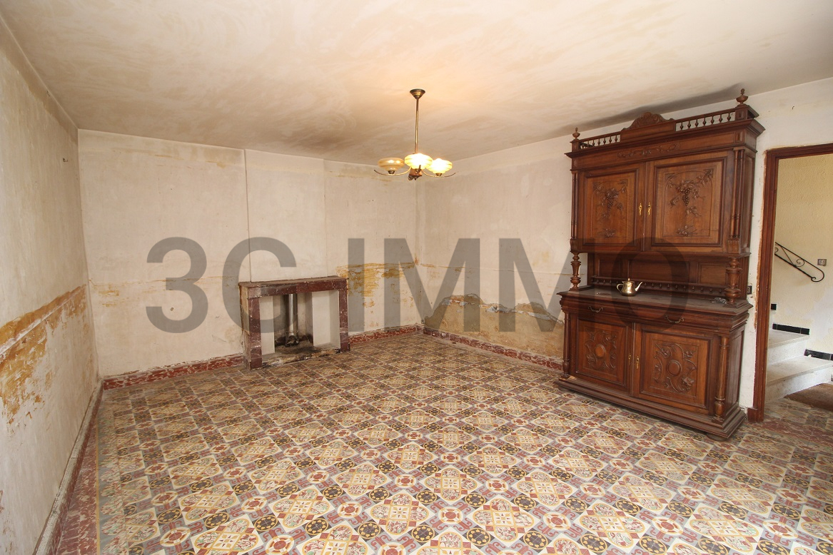 2 bedrooms House in Saint-Etienne-des-Sorts, France No. 193861