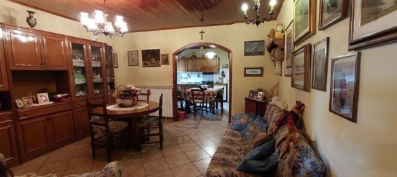 3 rooms Apartment in Arezzo, Italy No. 188336 7