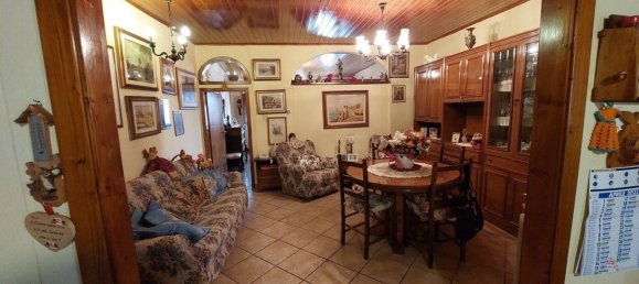 3 rooms Apartment in Arezzo, Italy No. 188336 9