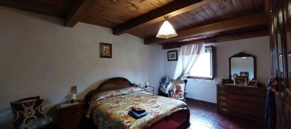3 rooms Apartment in Arezzo, Italy No. 188336 5