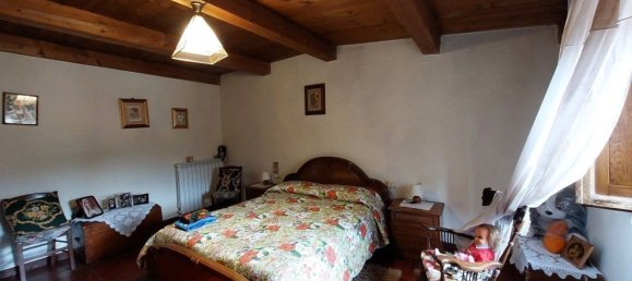 3 rooms Apartment in Arezzo, Italy No. 188336 6