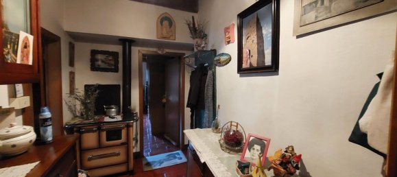 3 rooms Apartment in Arezzo, Italy No. 188336 22