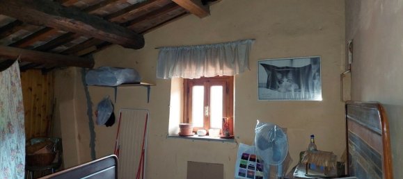 3 rooms Apartment in Arezzo, Italy No. 188336 19
