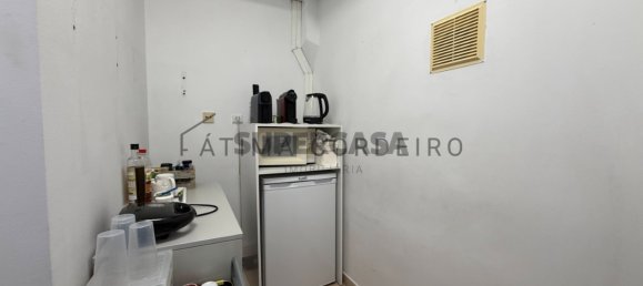 Gewerbliche Immobilie in Corroios, Portugal 123m², Nr. 352533 12