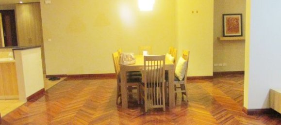 4 Schlafzimmer Wohnung in Tay Ho, Vietnam, Nr. 5135 2