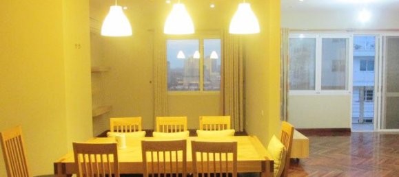 4 Schlafzimmer Wohnung in Tay Ho, Vietnam, Nr. 5135 3