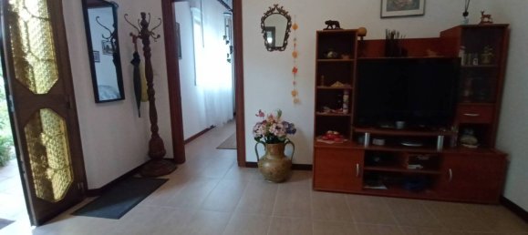 3 bedrooms Apartment in Udine, Italy No. 317167 8