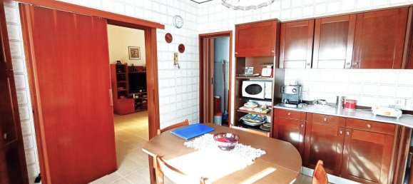 3 bedrooms Apartment in Udine, Italy No. 317167 7