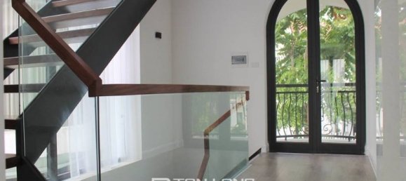 Вилла с 3 спальнями в Лонгбьен, Вьетнам № 695 10