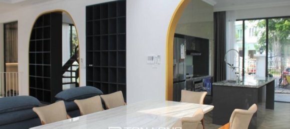 Вилла с 3 спальнями в Лонгбьен, Вьетнам № 695 4