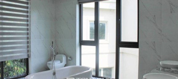 Вилла с 3 спальнями в Лонгбьен, Вьетнам № 695 14