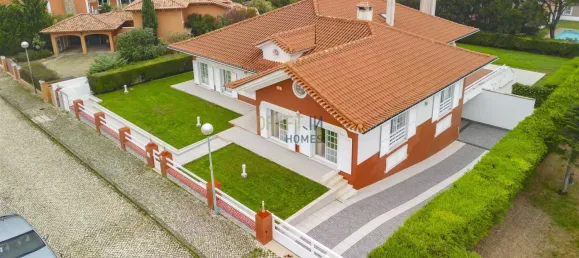 4 bedrooms House in Sintra, Portugal No. 38432 3