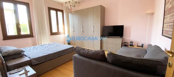 3 chambres Villa à Rolo, Italy No. 61133 25