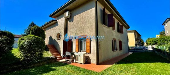 3 chambres Villa à Rolo, Italy No. 61133 5