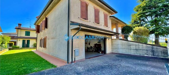 3 chambres Villa à Rolo, Italy No. 61133 6