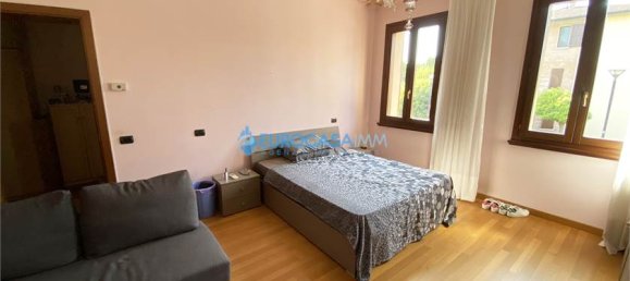 3 chambres Villa à Rolo, Italy No. 61133 26