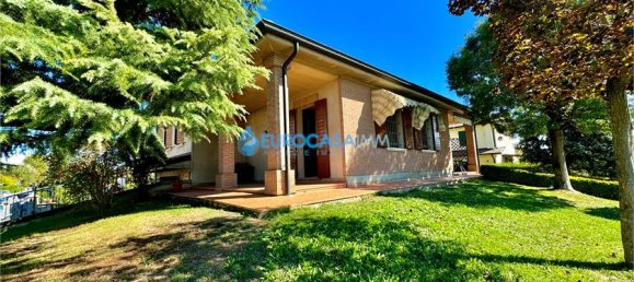 3 chambres Villa à Rolo, Italy No. 61133 41