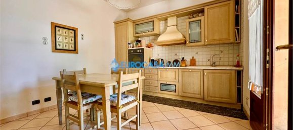 3 chambres Villa à Rolo, Italy No. 61133 12