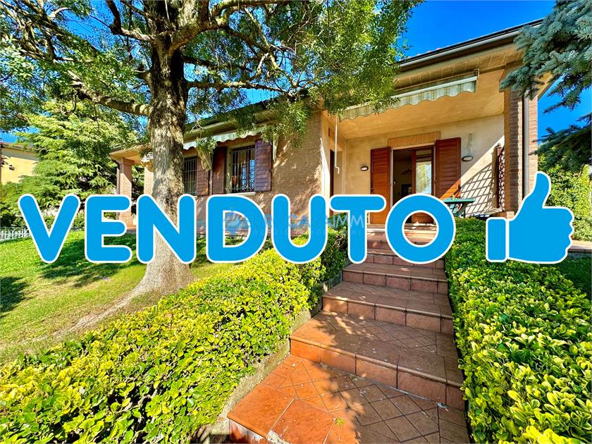 3 chambres Villa à Rolo, Italy No. 61133