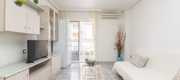 2 chambres Appartement à Alicante, Spain No. 158641 10