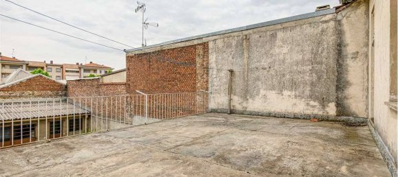 3 bedrooms Apartment in San Giorgio su Legnano, Italy No. 268562 3