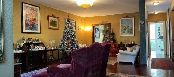 Villa de 6 divisões em Caserta, Italy N.º 33732 17