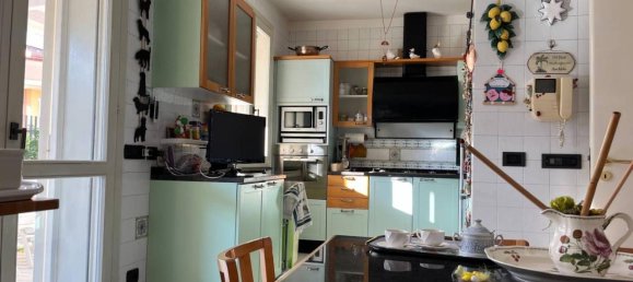 Villa de 6 divisões em Caserta, Italy N.º 33732 21