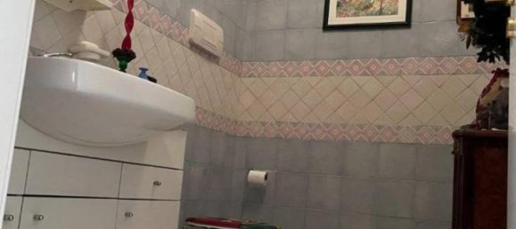 Villa de 6 divisões em Caserta, Italy N.º 33732 16