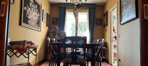 Villa de 6 divisões em Caserta, Italy N.º 33732 20