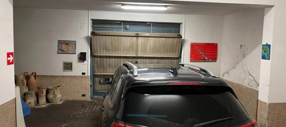 Villa de 6 divisões em Caserta, Italy N.º 33732 43