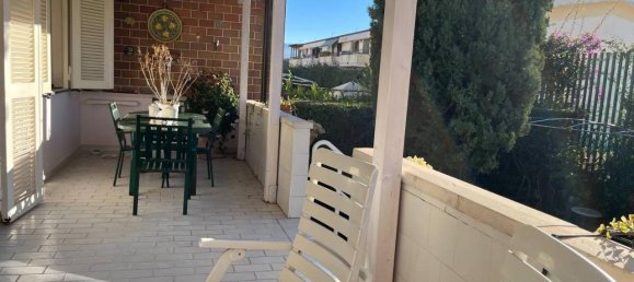 Villa de 6 divisões em Caserta, Italy N.º 33732 10